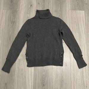 Ann Taylor LOFT turtleneck sweater